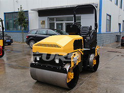 鋼輪款座駕壓路機做好保養(yǎng)不容忽視！