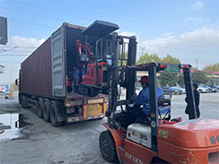 福瑞得一批小挖、平板夯等機(jī)器出口印度